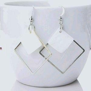 Silver Shell Dangle Grometric Earrings - NWT
